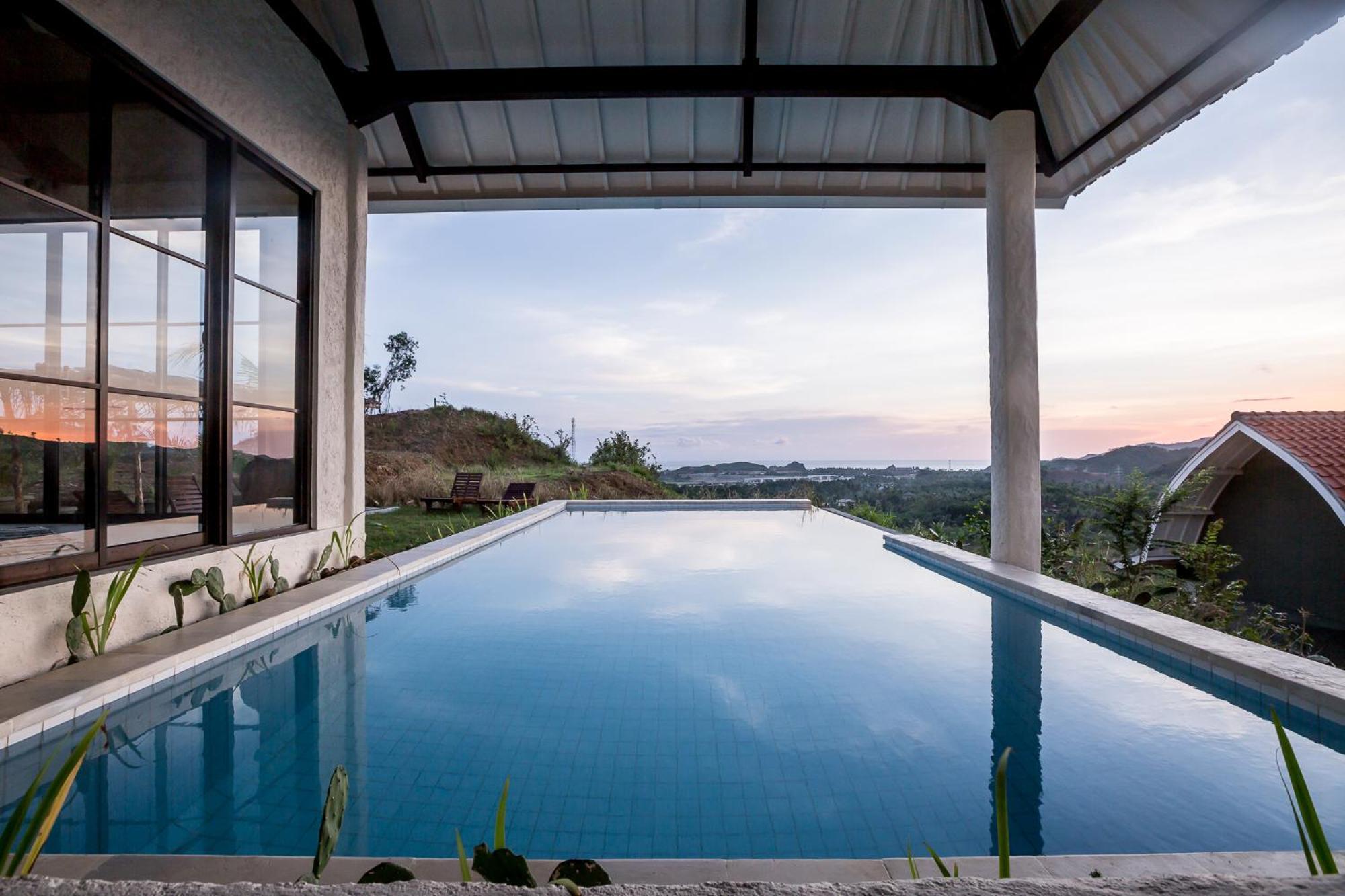 Drop In Surf Lodge Kuta  Bagian luar foto