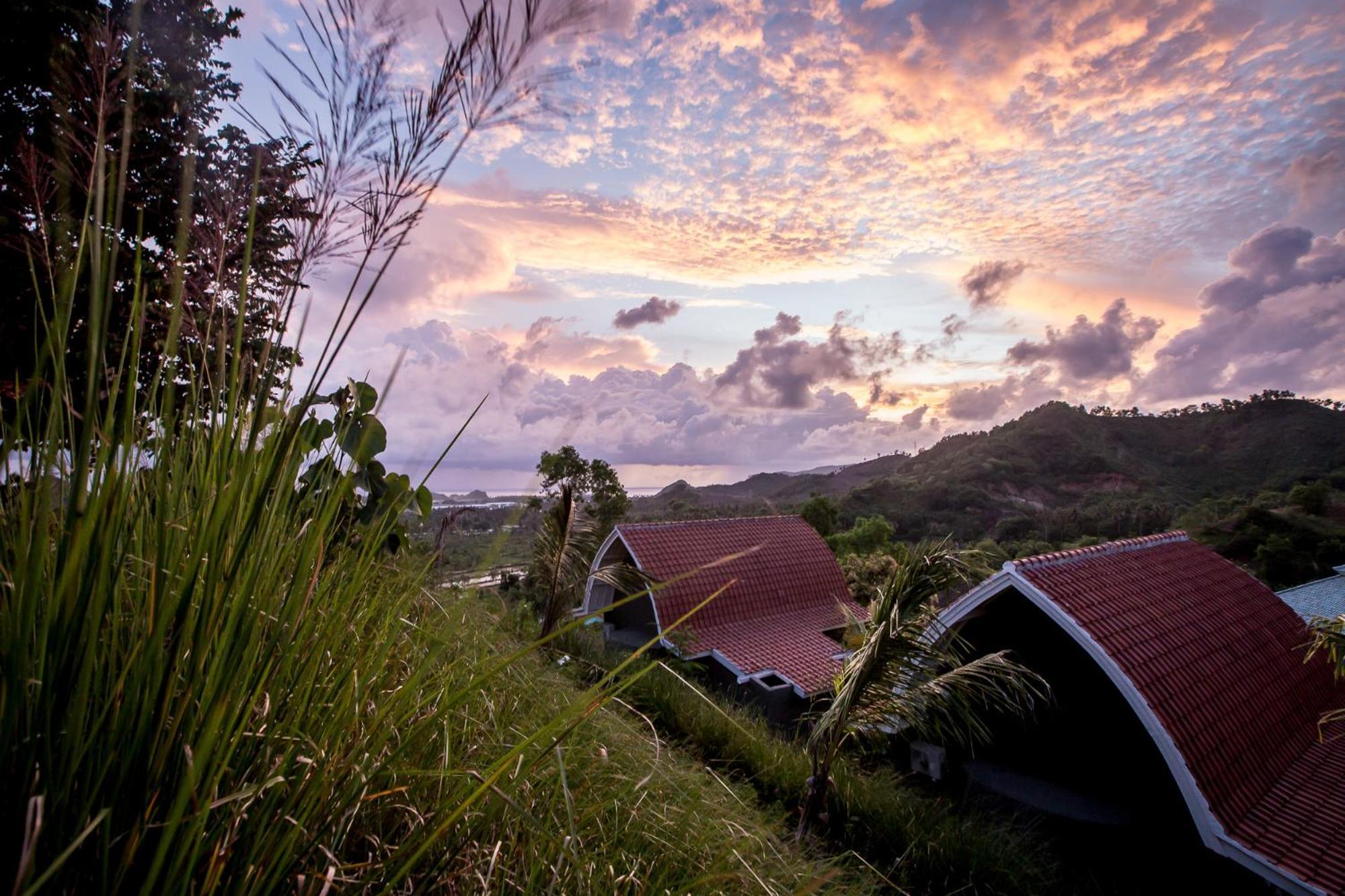Drop In Surf Lodge Kuta  Bagian luar foto